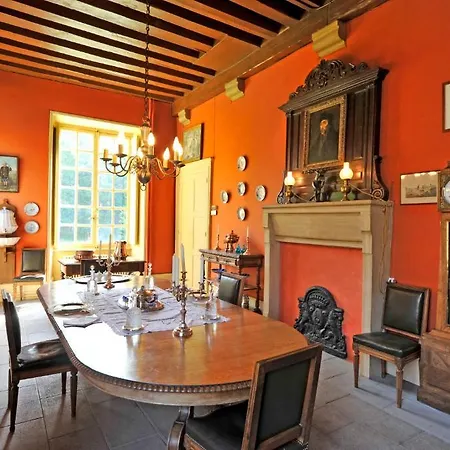 Chateau Du Riau 3*