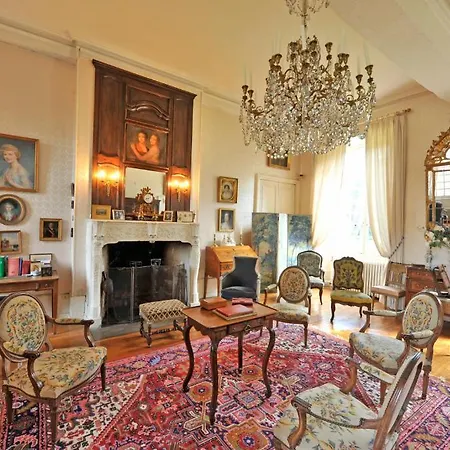 Bed & Breakfast Chateau Du Riau